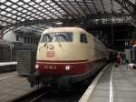 103 184-8 mit IC1806 nach Hamburg-Altona am 9.7.10 auf Gleis 2 des K�lner Hbf.