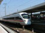 Ein -T steht am 18.04.2011 in  N�rnberg HBF
