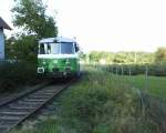 VT 23 verlie� vor k�rze die Mittelstation P�tzchen und f�hrt nun weiter nach Hangelar.