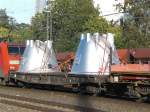 Ein Flachbodenwagen mit einer sehr sch�nen Ladung vor einer 189 in K�ln-West.