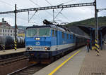 Diese BR 371 (371 015-9) zieht am 24.09.2017 einen EuroCity von Berlin nach Prag. Aufgenommen im Hauptbahnhof von Usti nad Labem. 