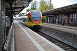 hessische-landesbahn-gmbh-hlb/522946/dieser-stadler-flirt-der-hlb-429 Dieser Stadler Flirt der HLB '429 041' fährt am 17.04.2016 nach Kassel. Aufgenommen bei der Durchfahrt Bad Nauheim.
