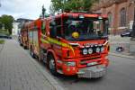 Am 10.09.2014 steht dieser Feuerwehrwagen (Scania P400) in der Innenstadt von Uppsala.
