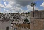 Blick auf die Trullihäuser von Alberobello. 
Sie sind seit 1996 Weltkulturerbe der UNESCO.
(20.4.2023)