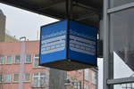 Haltestellensymbol für die Schwebebahn in Wuppertal.